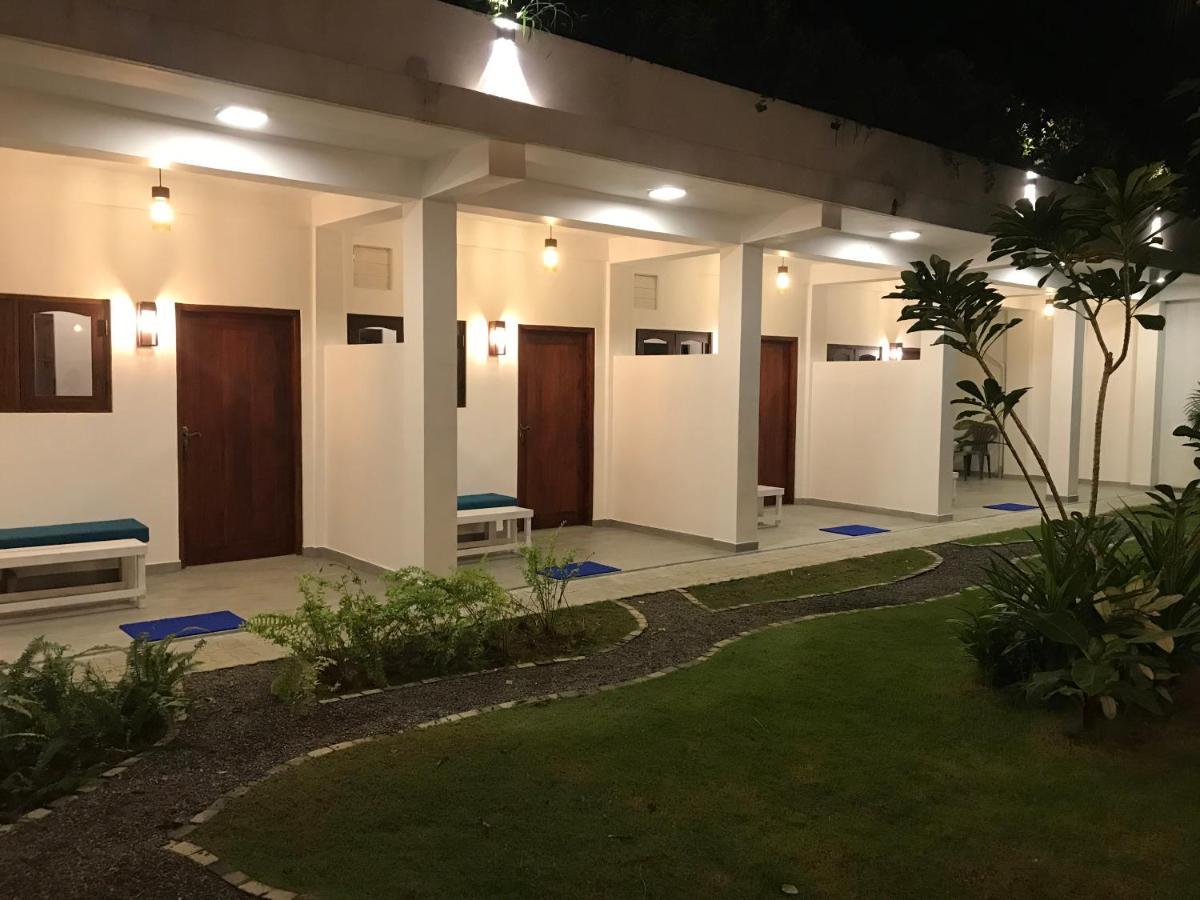 Double Mango Villa Katunayaka Exterior foto