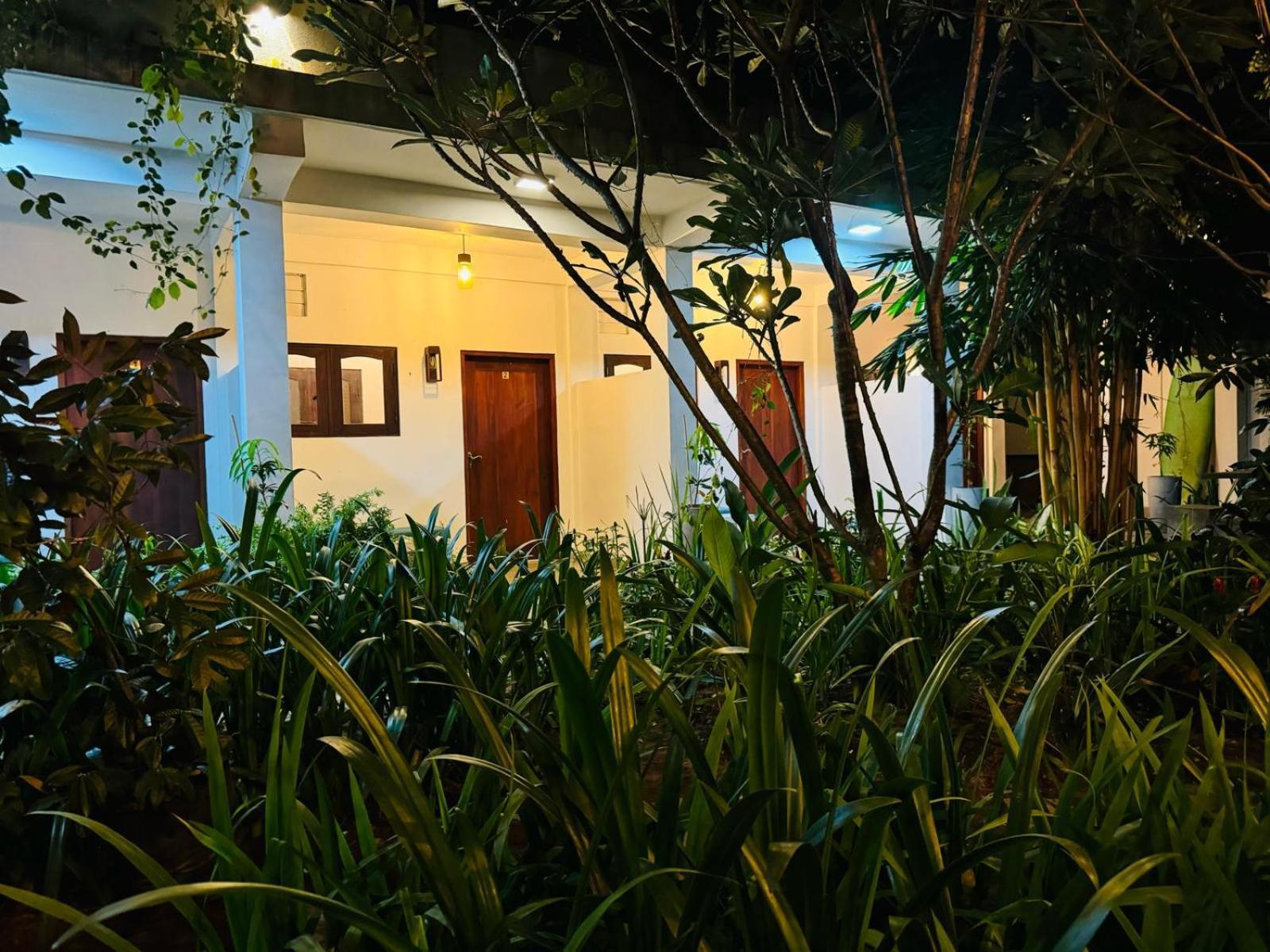 Double Mango Villa Katunayaka Exterior foto